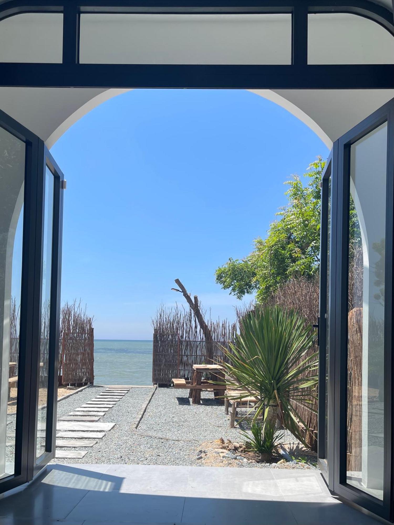 My Hoa Oceanfront Home Ap My Hai Exterior photo